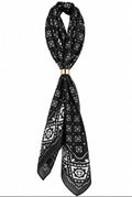 Pañuelo negro
